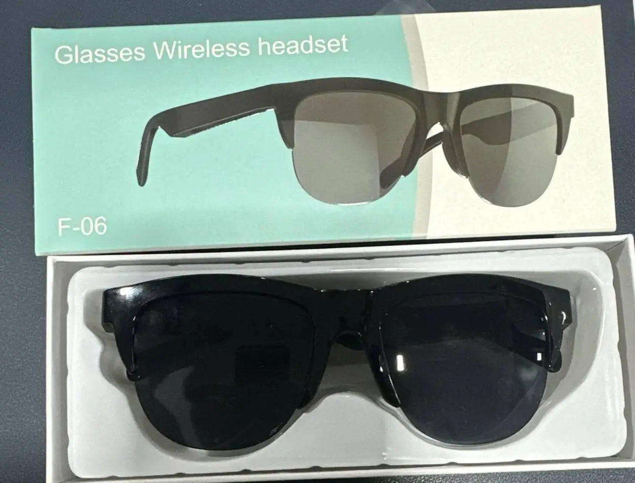 Bluetooth Smart Sunglasses with Speakers